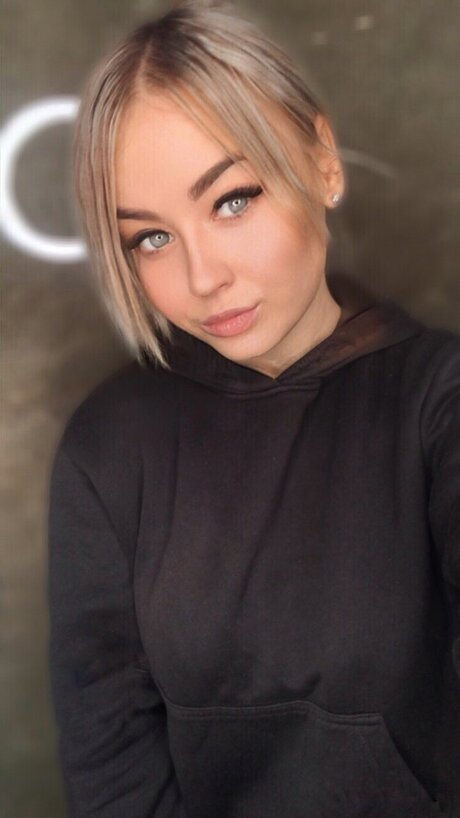Обнаженная фотография утечки OnlyFans от Viktoriia Lysenko