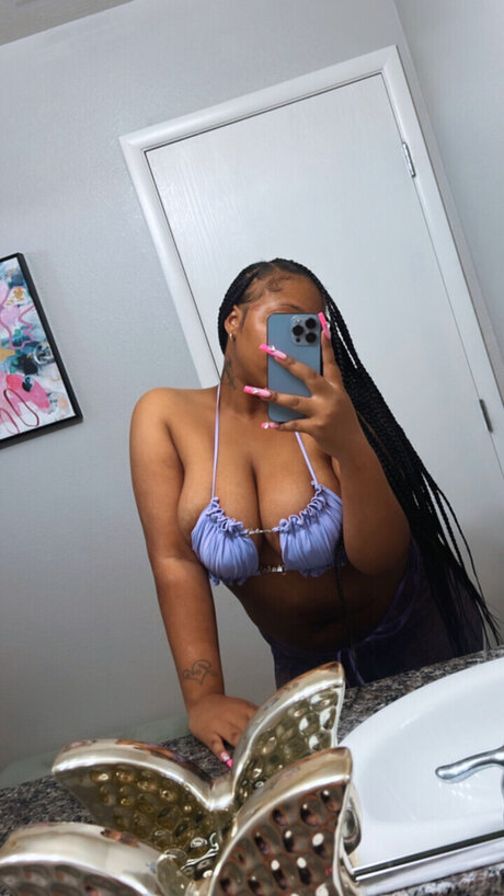 Обнаженная фотография утечки OnlyFans от 