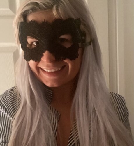 The Masked Duchess OnlyFansリークヌード写真