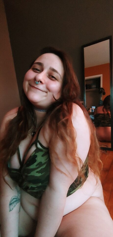 Naakte gelekte OnlyFans-foto van Zekitty