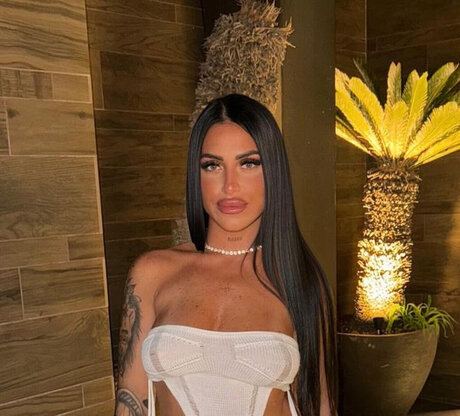 Nagie wyciekłe zdjęcie OnlyFans od Madiii