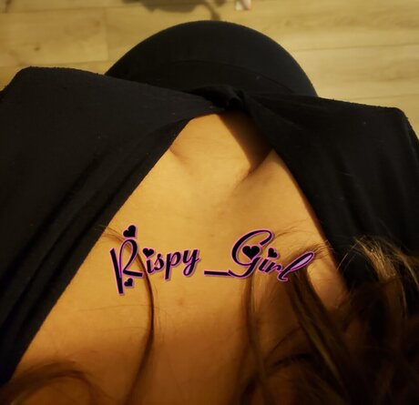 Naakte gelekte OnlyFans-foto van Rispy G