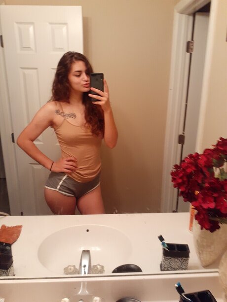 Обнаженная фотография утечки OnlyFans от Liv