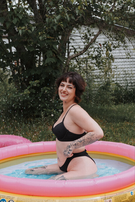 Naken läckt OnlyFans-bild av 