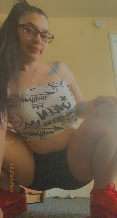 Naken läckt OnlyFans-bild av Kristina Warner