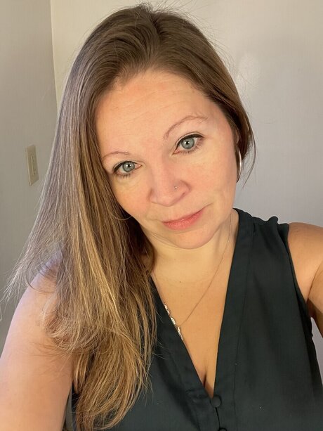 Naken läckt OnlyFans-bild av U71240532