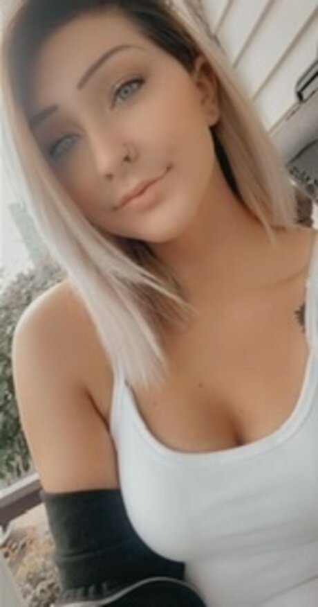 Shley OnlyFans