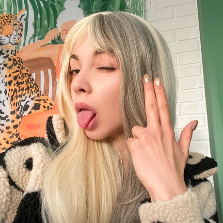 Alice Growley New Year New  OnlyFans 유출 누드 사진
