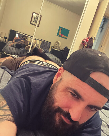 Naken lekkede OnlyFans-bilde av Turbodog85