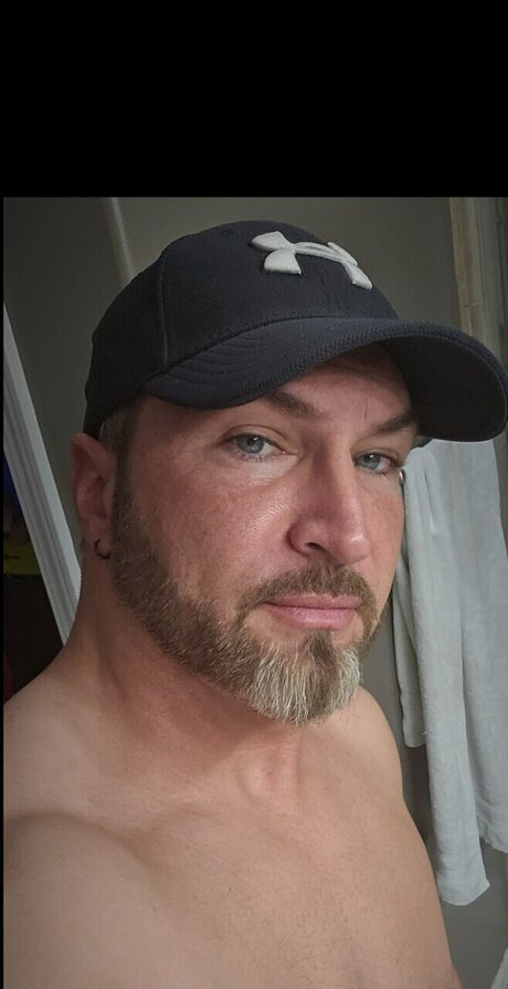 Nahá fotka uniklých OnlyFans od Dirk Diggler80