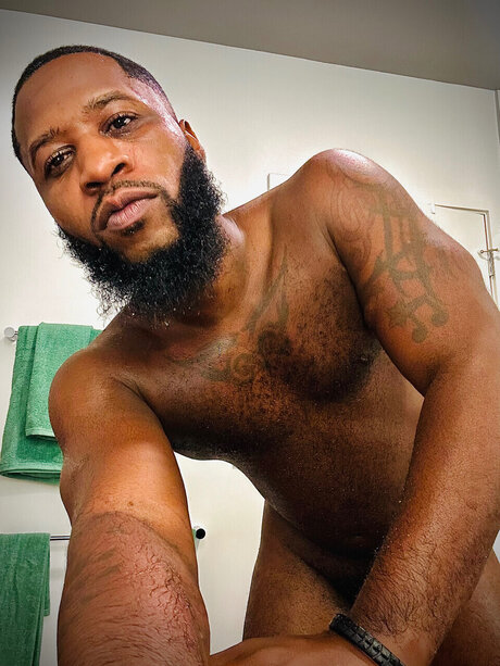 Naken läckt OnlyFans-bild av Jaycen