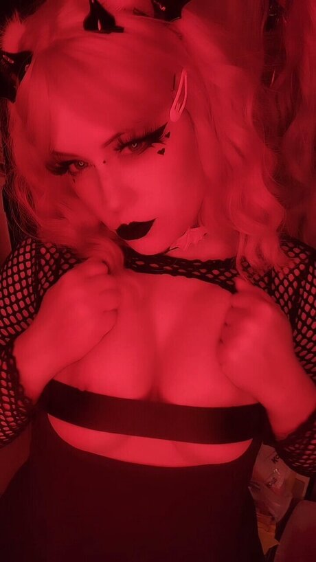 Naakte gelekte OnlyFans-foto van Msfelonyrose