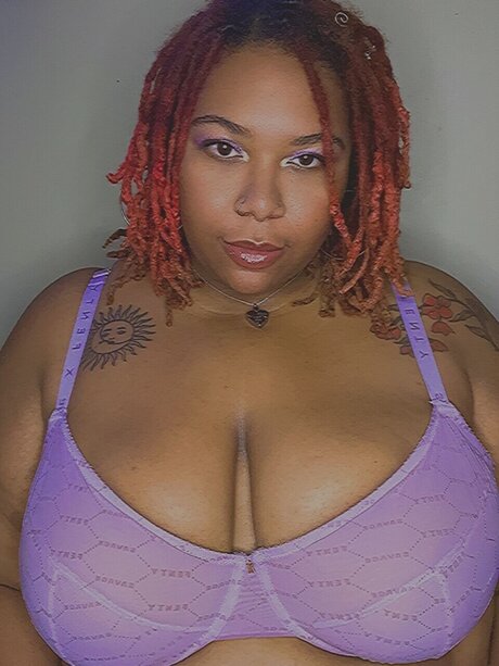 Alaston vuotanut OnlyFans-kuva Bri Babyy