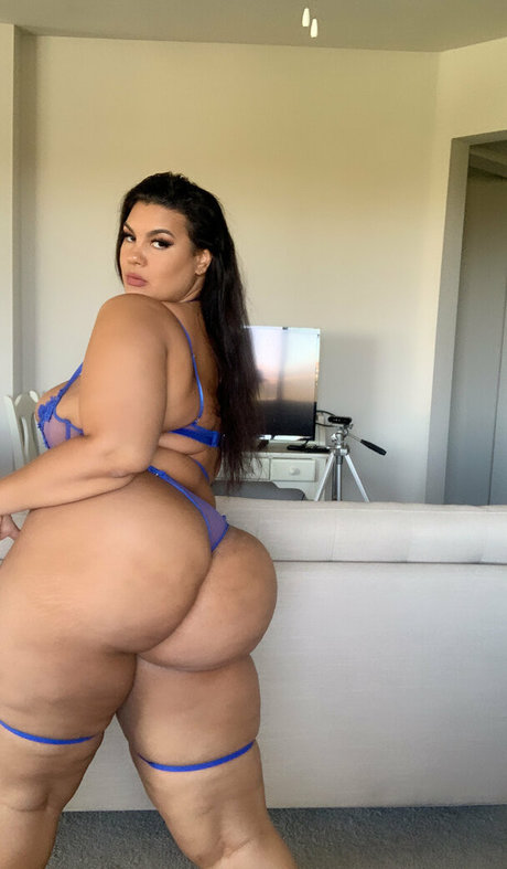 Nahá fotka uniklých OnlyFans od Buttercream19