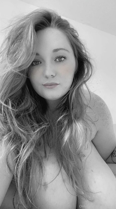 Naken lekkede OnlyFans-bilde av Cocolls