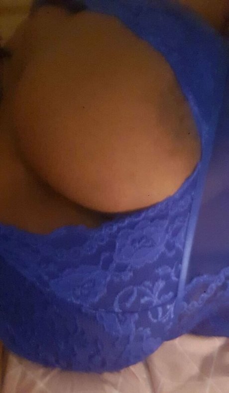 Naken lekkede OnlyFans-bilde av Cutiecc