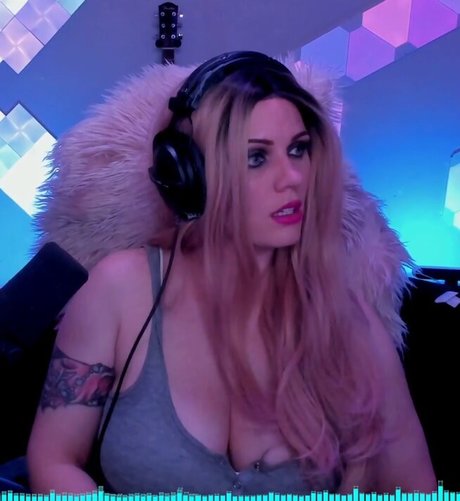 Scxrlet64