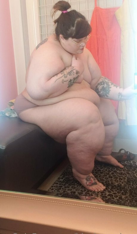 Bbwbeccabae