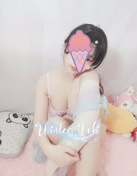 Naakte gelekte OnlyFans-foto van Winterlolly