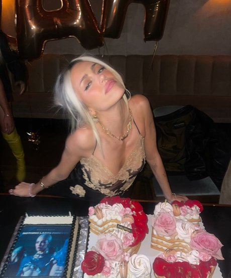 Nagie wyciekłe zdjęcie OnlyFans od Delilah Belle Hamlin