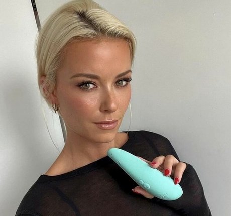 Nahá fotka uniklých OnlyFans od Olivia Bentley