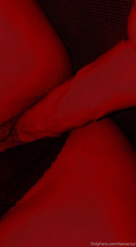 Photo nue de fuite OnlyFans de Tianacruz