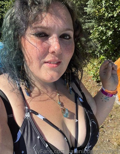 Satanicdragonwitch