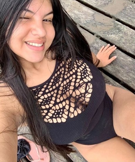 Naken läckt OnlyFans-bild av Meninas De Macapa