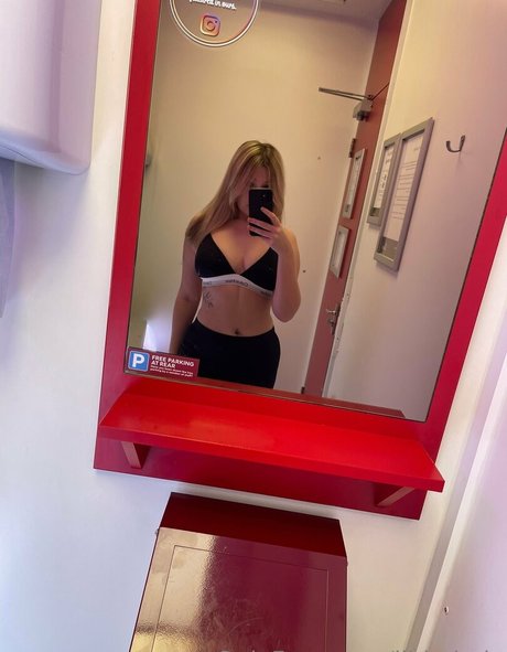 Nahá fotka uniklých OnlyFans od Libbyjade