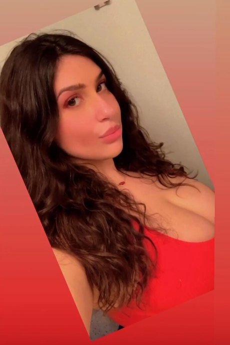 Nahá fotka uniklých OnlyFans od Brittaniclegardens