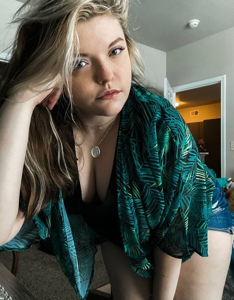Nacktes geleaktes OnlyFans-Foto von Meg Kaylee