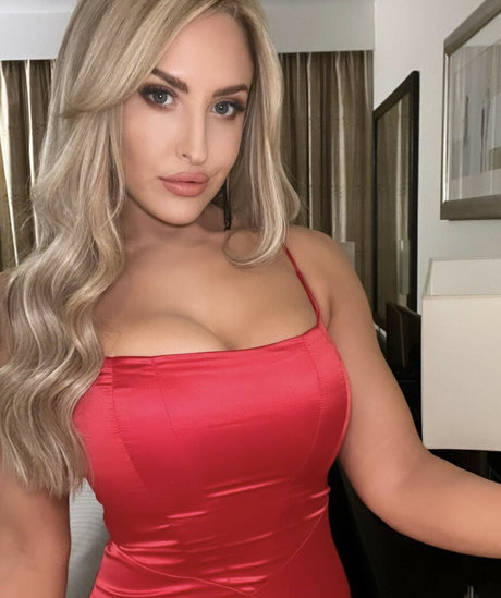 Foto di nudo di fuga di OnlyFans di Eljonesuk