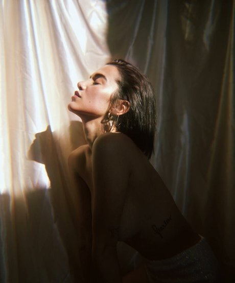 Manu Gavassi