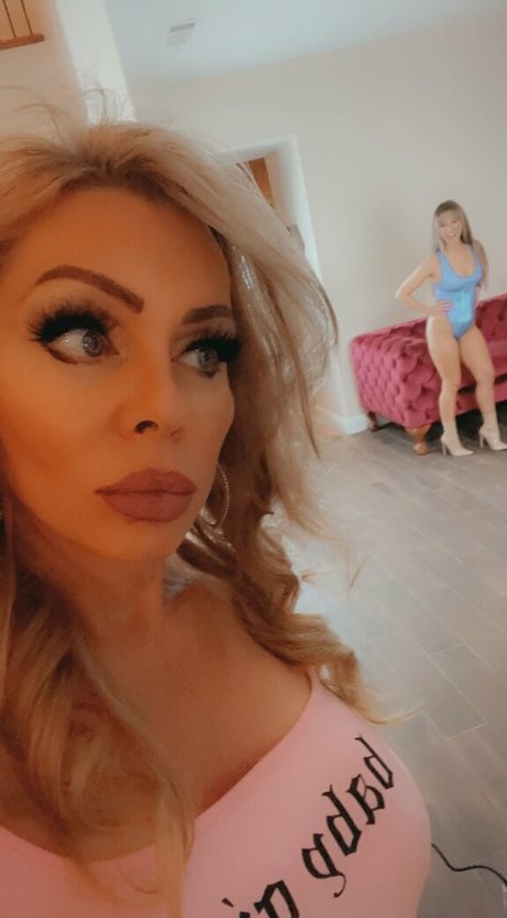Nadiavalentine  nude leaked OnlyFans photo