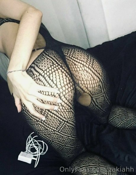 Naakte gelekte OnlyFans-foto van Zakiahh