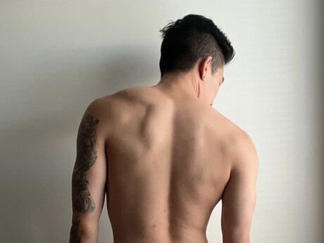 Alaston vuotanut OnlyFans-kuva Cody
