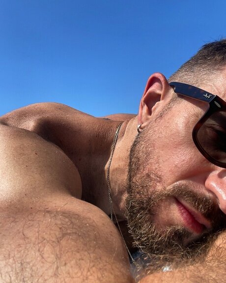 Nagie wyciekłe zdjęcie OnlyFans od Asher