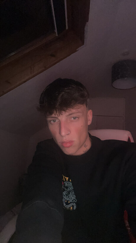 Foto nua vazada do OnlyFans de J