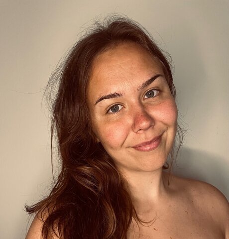 Naakte gelekte OnlyFans-foto van Julieangelgirl