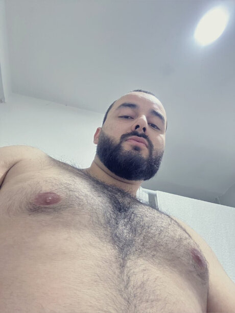 Alasti lekkinud OnlyFans-i pilt Piessexyfull
