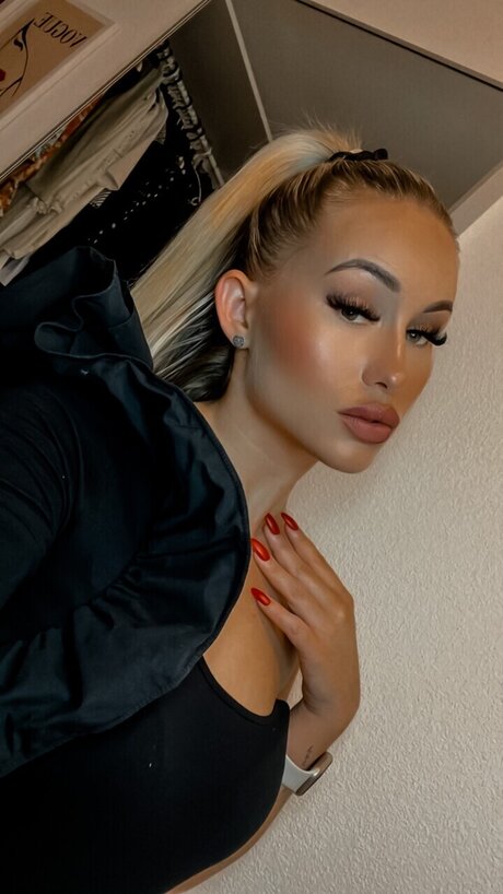 Nøgent lækket OnlyFans-billede af Anastasia
