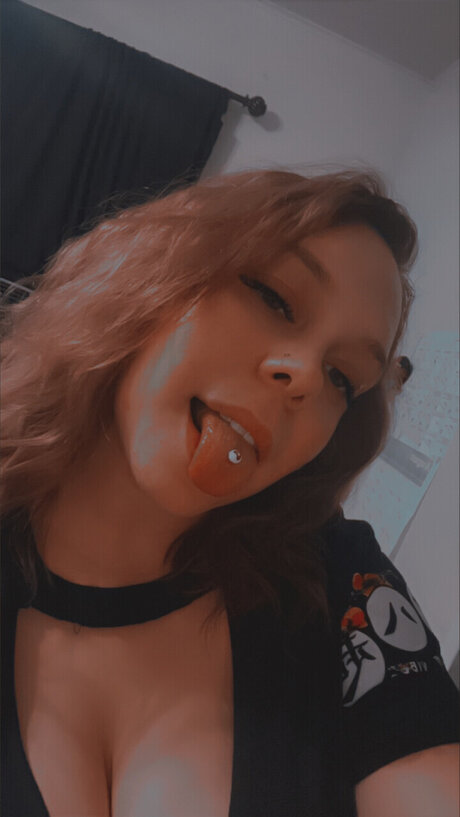Foto nua vazada do OnlyFans de Dezzie