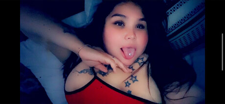 Naakte gelekte OnlyFans-foto van Nataa 