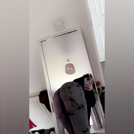 Обнаженная фотография утечки OnlyFans от Pinky