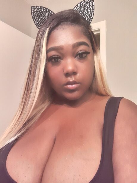 Foto nua vazada do OnlyFans de Pretty Doll