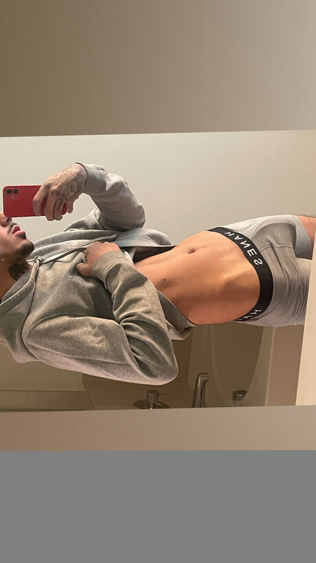 Nagie wyciekłe zdjęcie OnlyFans od Youluvgab3