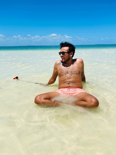 Naken läckt OnlyFans-bild av Ange