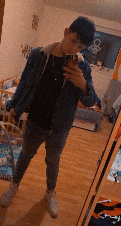 Daniel OnlyFans泄露裸照