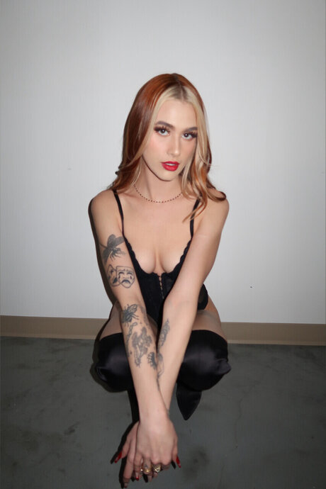 Alasti lekkinud OnlyFans-i pilt Ame  Free