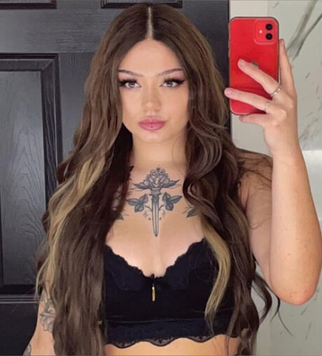 Naken läckt OnlyFans-bild av Austin